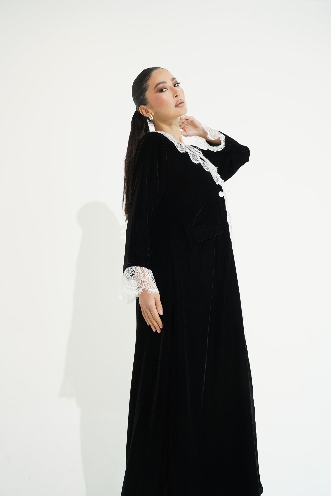 Black Velvet abaya - | حصه لاين