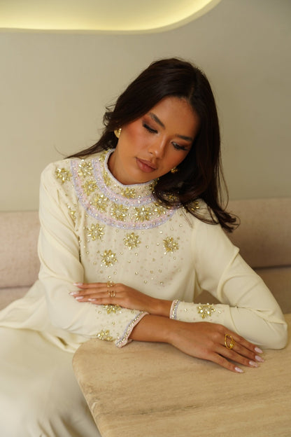 Yellow embroidery dress - | حصه لاين