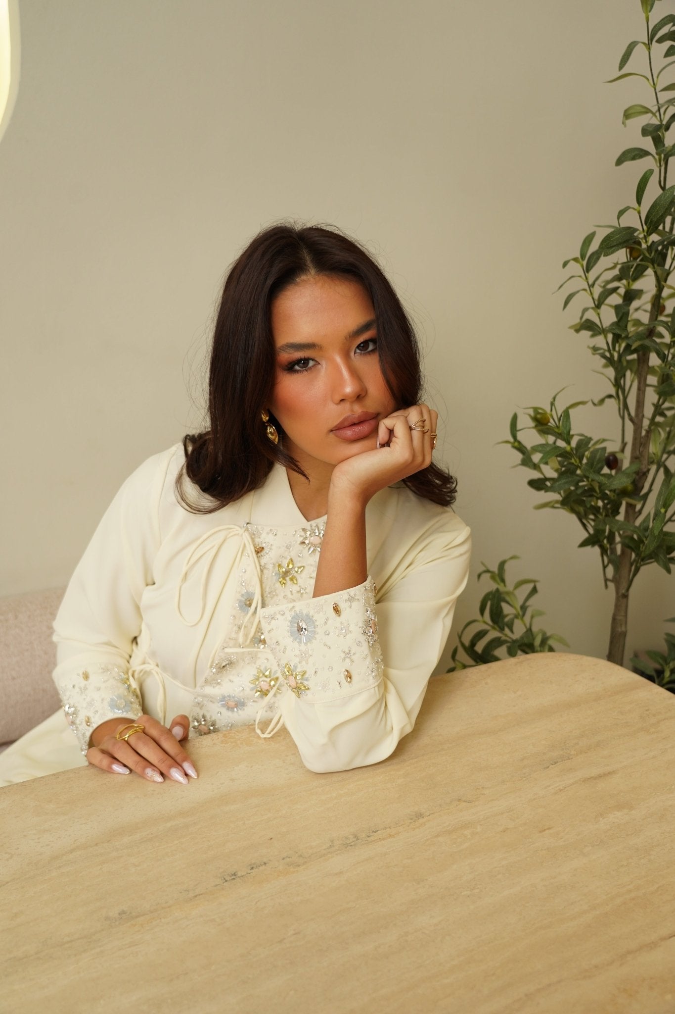 Yellow jalabya - | حصه لاين